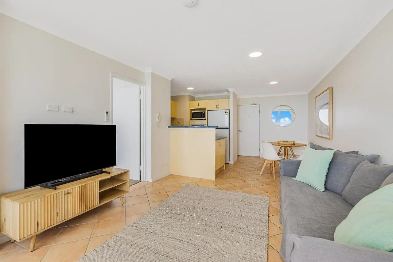 Eden Towers Unit 5 Apartment Gold Coast 0*,